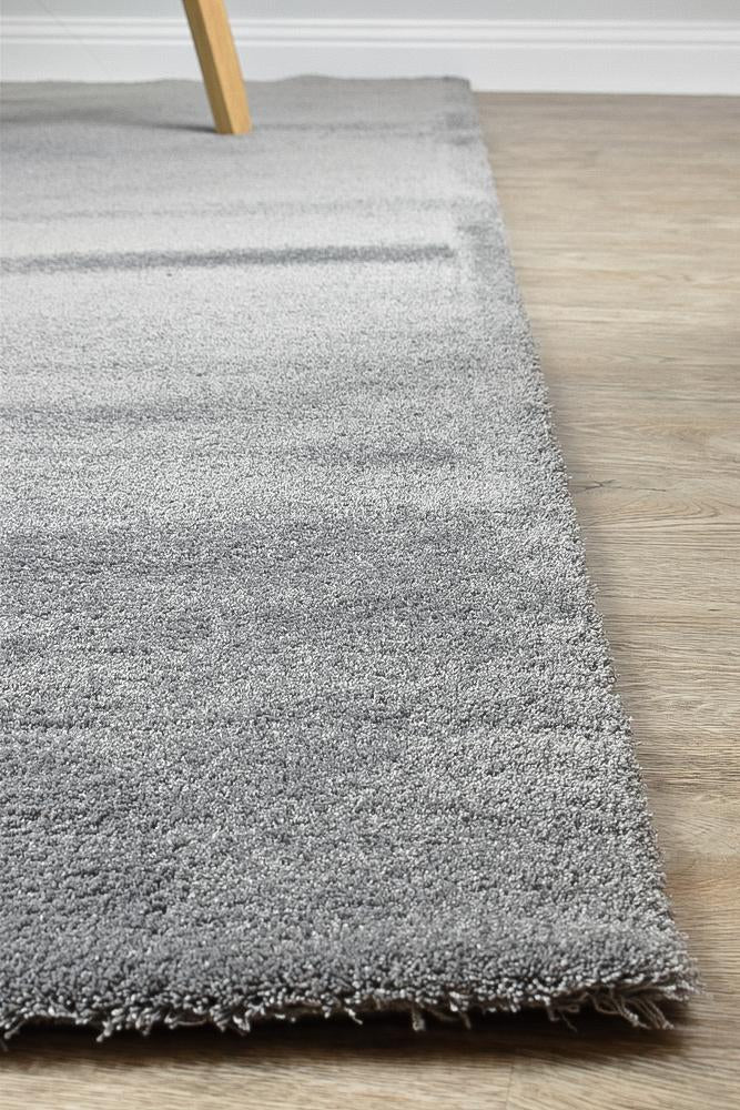 Touch Super Soft Grey Rug 71301-070.