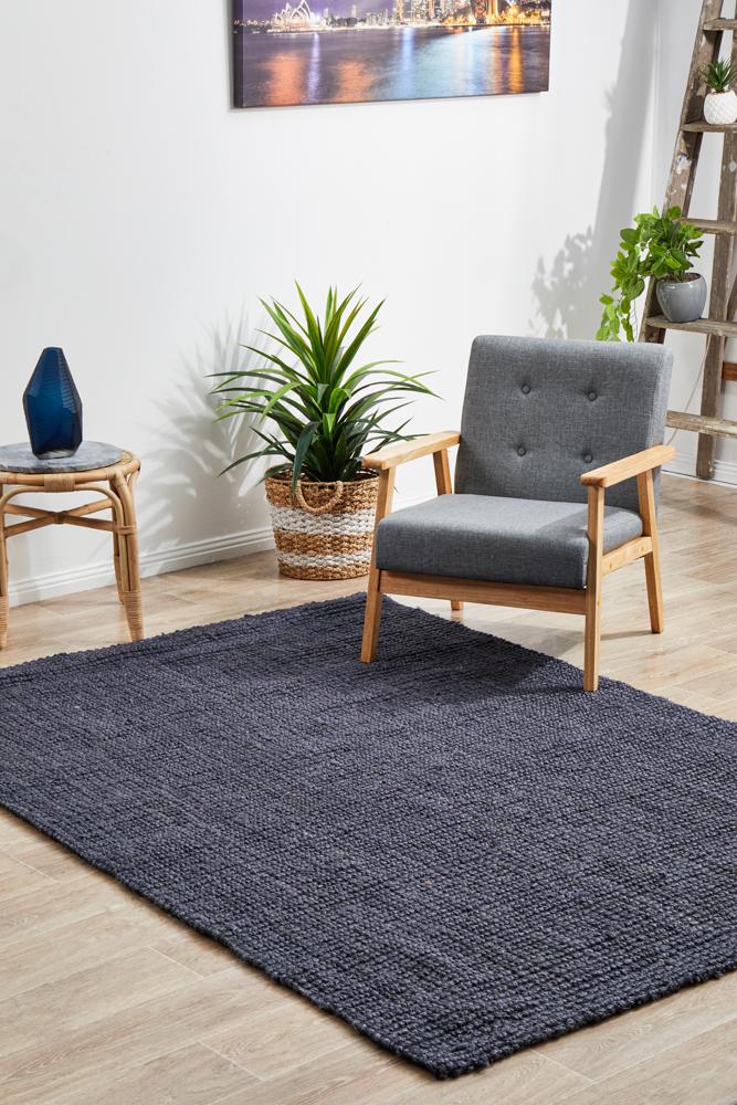 Vestibulum Rug - Navy.