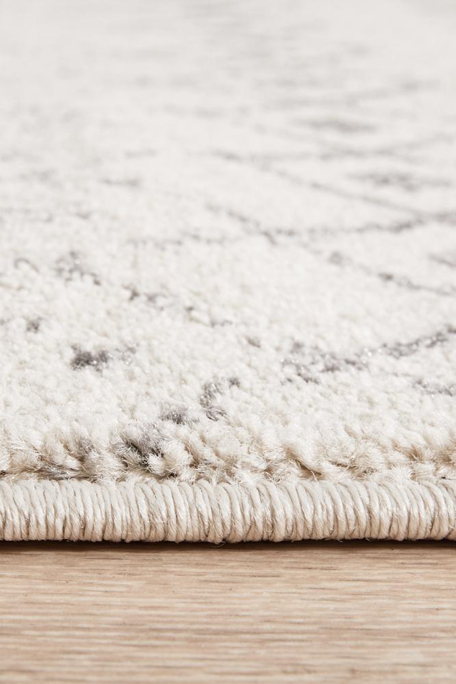 Monochrome Runner Rug - Elsa.