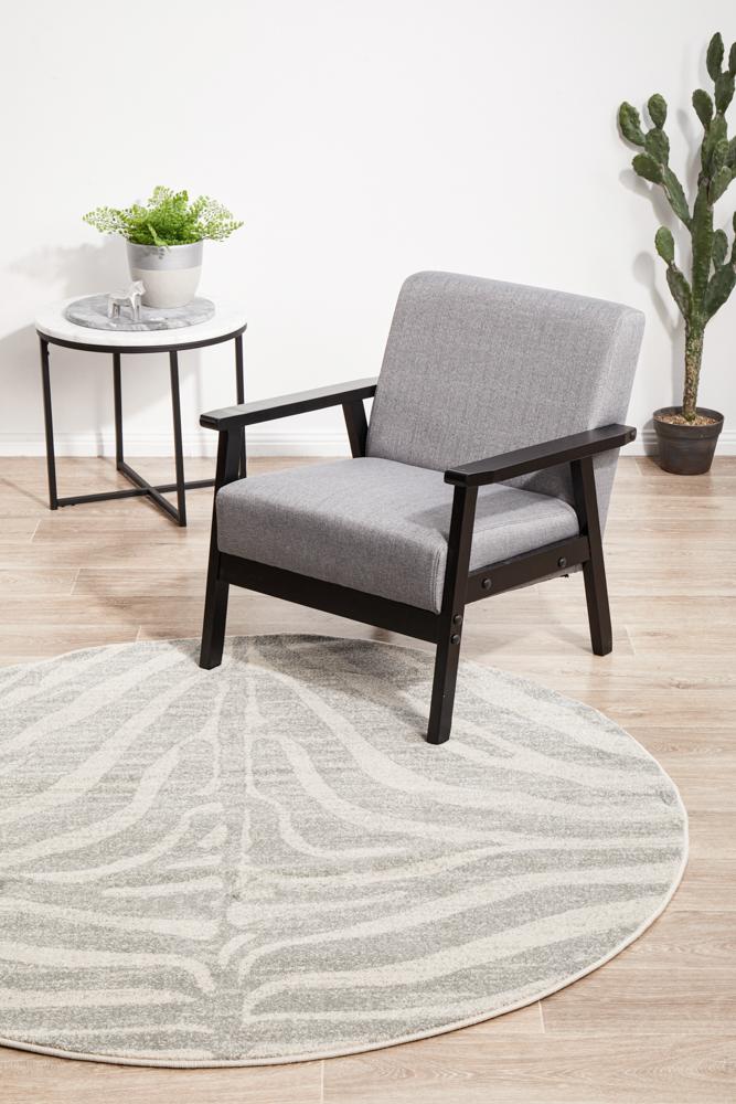 Monochrome Round Rug - Savannah.