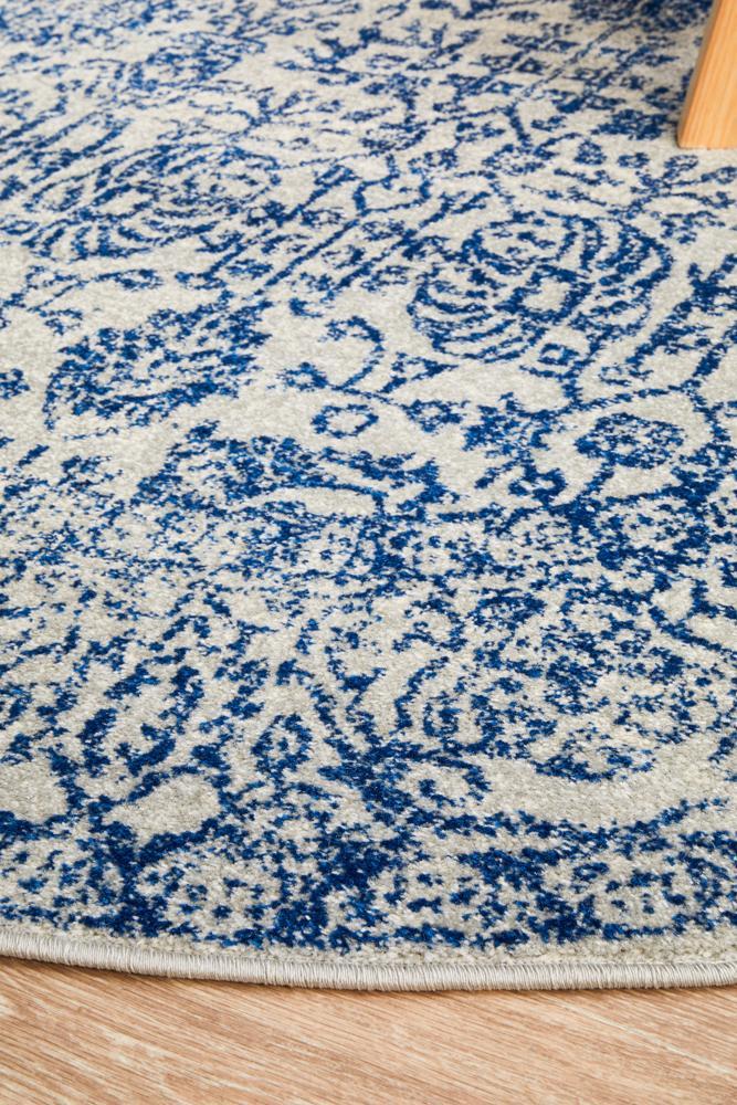 Waken Round Rug - Blue Frost.