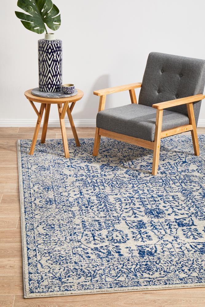 Waken Rug - Blue Frost.