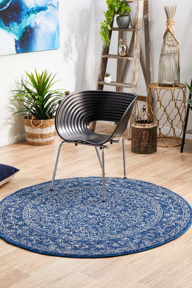 Waken Round Rug - Navy.