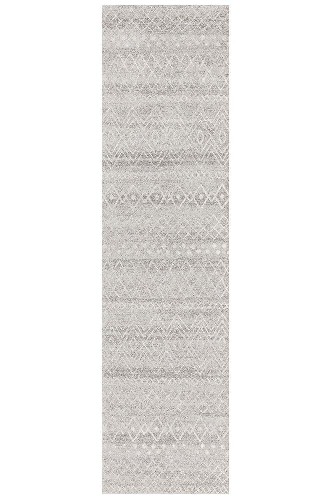 Bayview Nadia Grey Rustic Tribal Rug.