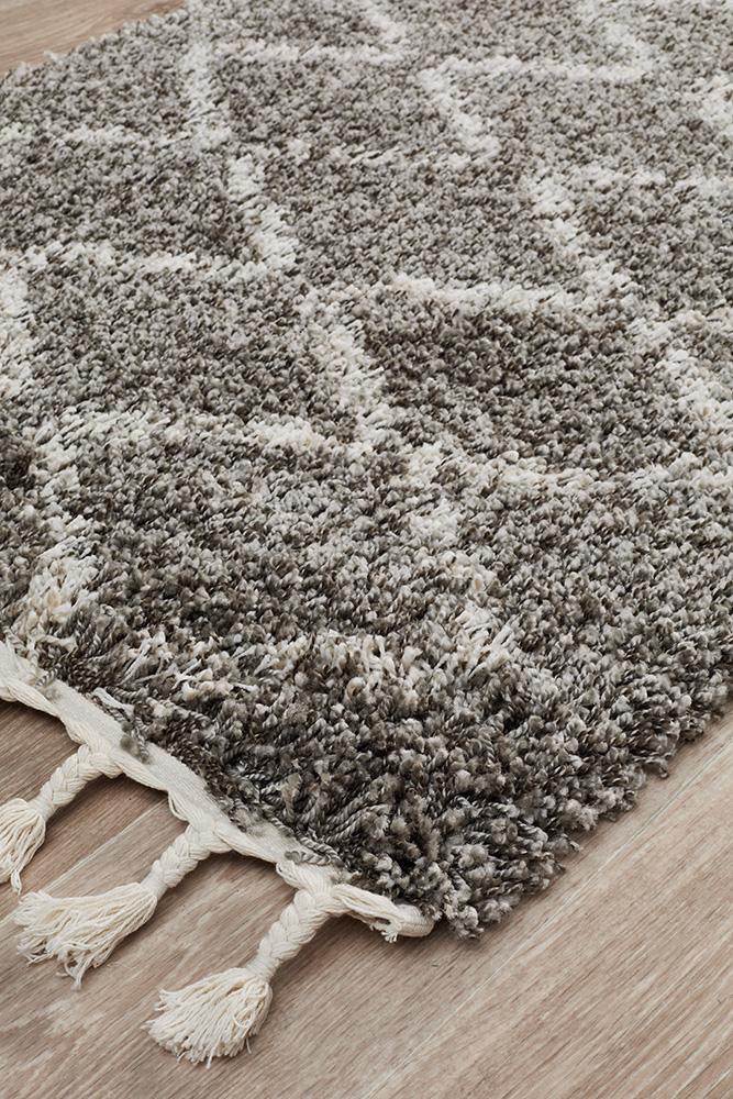 Kesar 11 Grey Runner Rug.