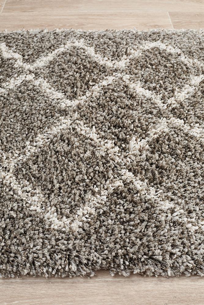 Kesar 11 Grey Runner Rug.