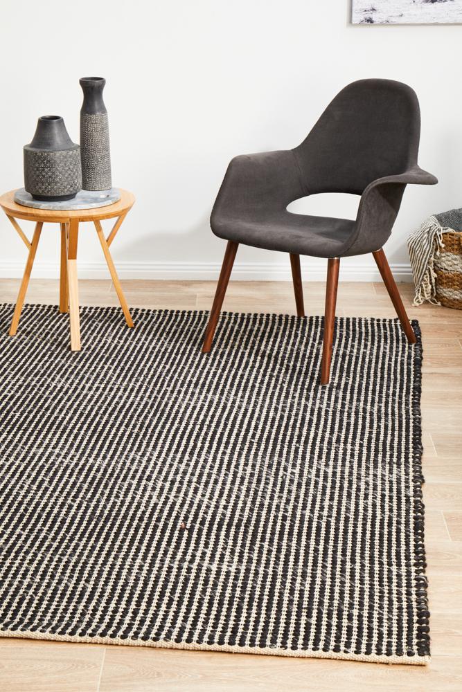 Nordicnavian 300 Black Rug.