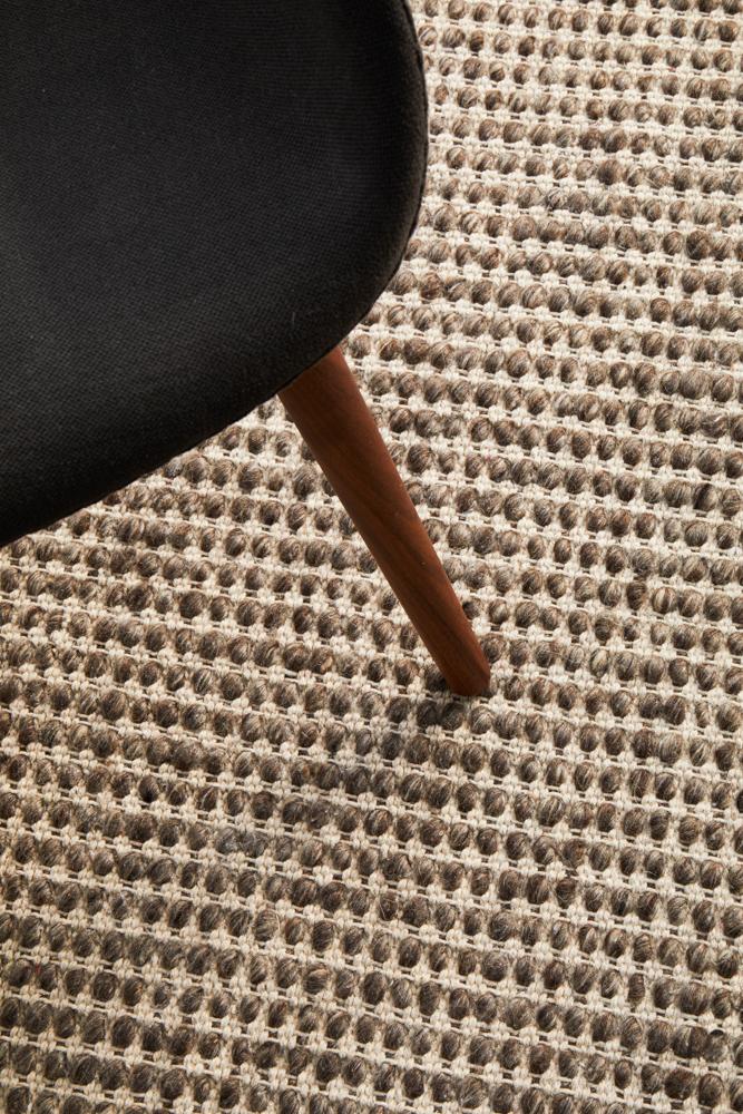 Nordicnavian 300 Brown Rug.