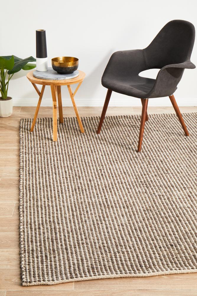 Nordicnavian 300 Brown Rug.